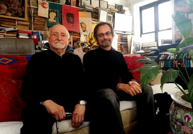 Il paese delle facce gonfie